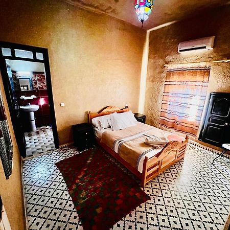 Hotel Camping Les Roses Des Dunes & Piscine 메르주가 외부 사진