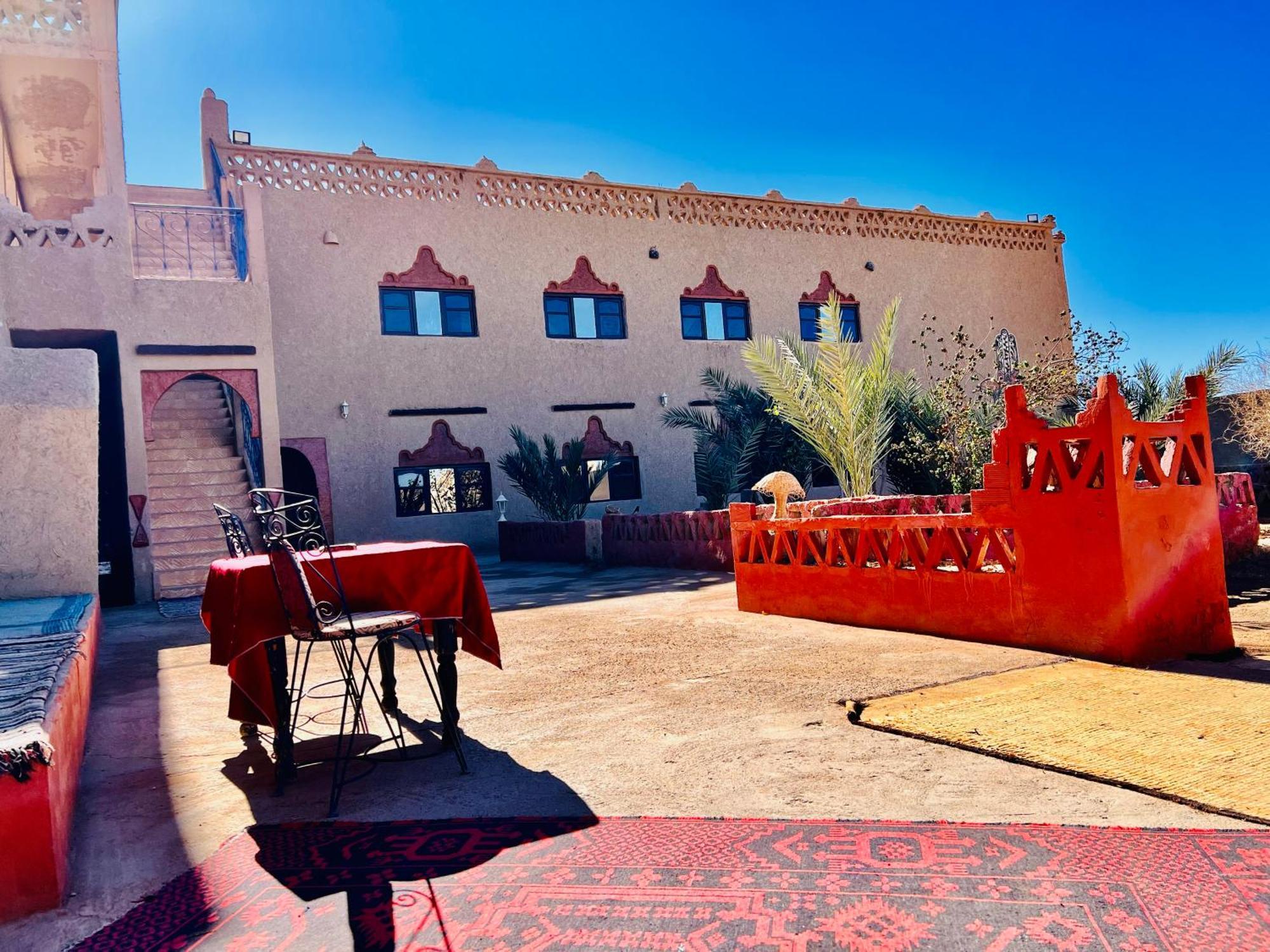 Hotel Camping Les Roses Des Dunes & Piscine 메르주가 외부 사진